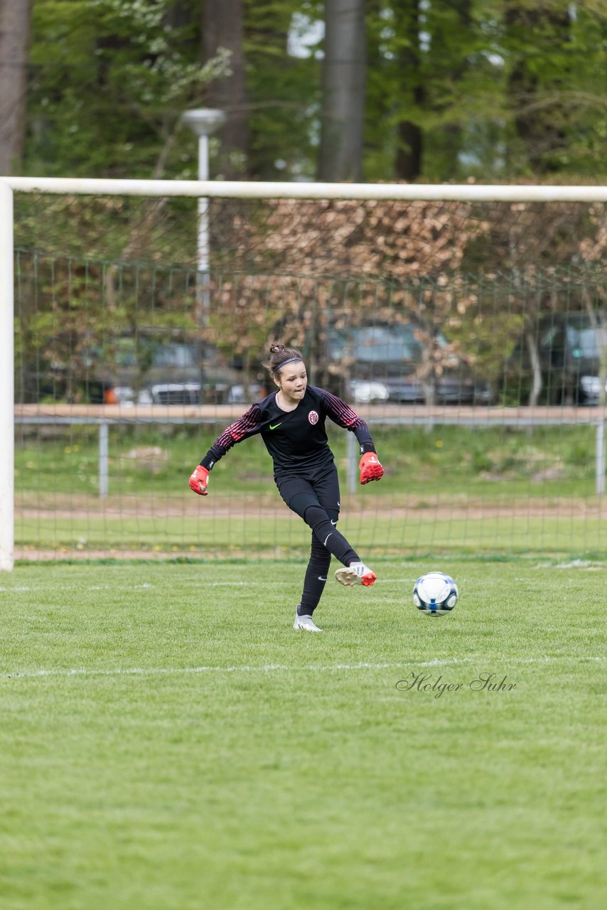 Bild 199 - wBJ VfL Pinneberg - Eimsbuettel : Ergebnis: 6:2